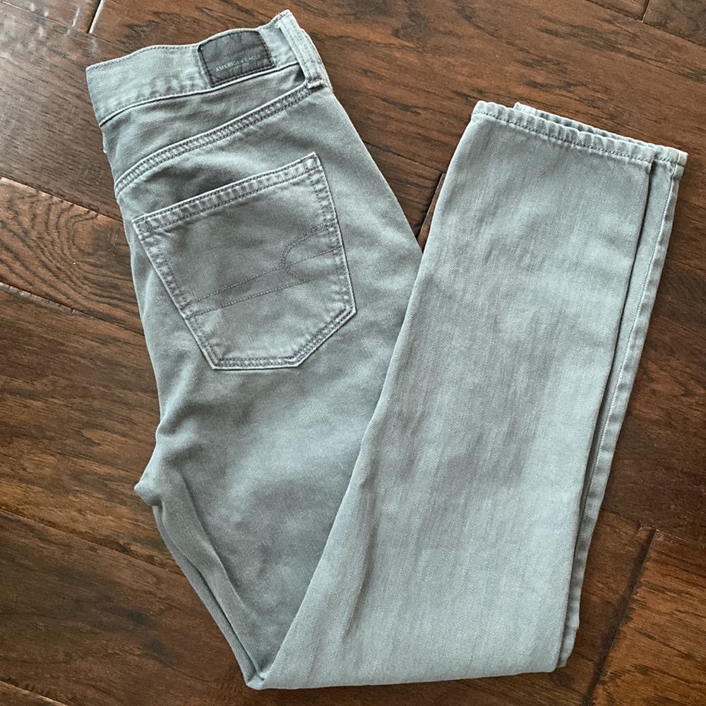 American Eagle Mom Jeans